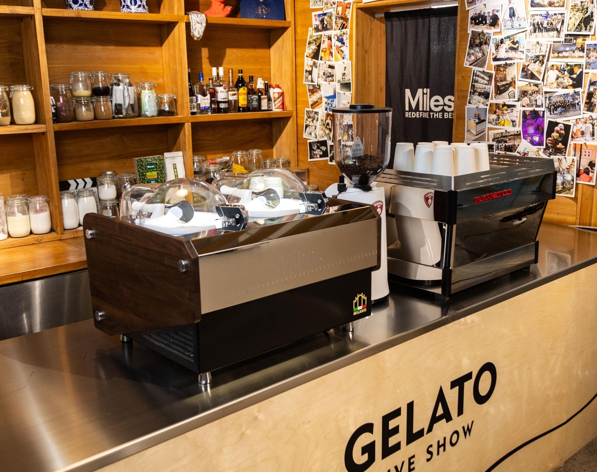 Galaxy Pro Milano V2 — en uso en cafetería